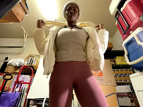 wynterheat online show from 12-23-25, 07:40