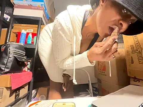 wynterheat online show from 11-27-25, 05:13