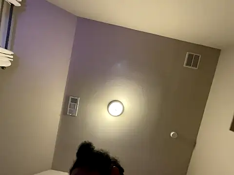 wynterheat online show from 11-29-25, 06:02