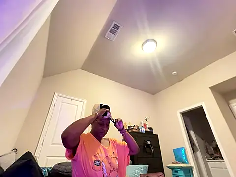 wynterheat online show from 12-16-25, 05:50