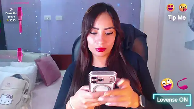 Snapshot of Paulina_627 chatting on 02-18-26, 03:08 Paulina 627 online show from 02-18-26, 03:08