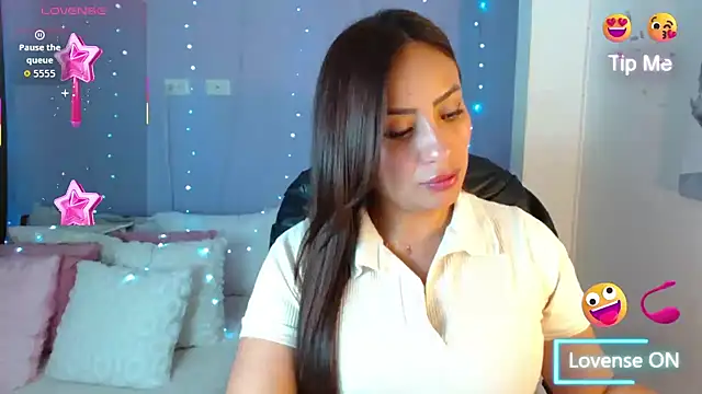 Paulina 627 online show from 11-17-25, 02:32