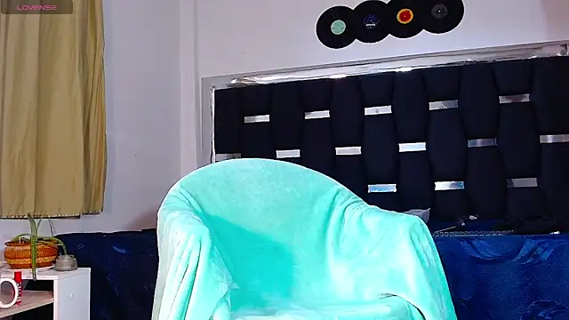 Snapshot of RyanRizzo chatting on 02-13-25, 02:31 RyanRizzo online show from 02-13-25, 02:31