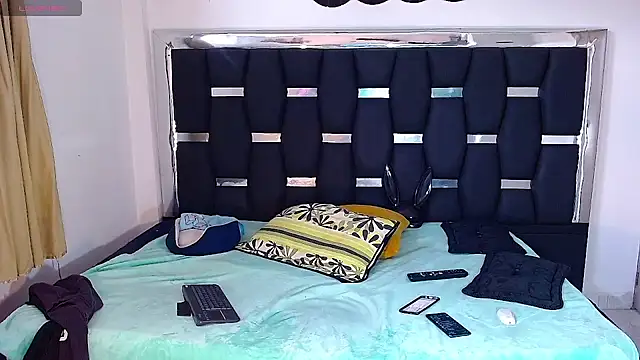 Snapshot of RyanRizzo chatting on 02-10-25, 09:04 RyanRizzo online show from 02-10-25, 09:04