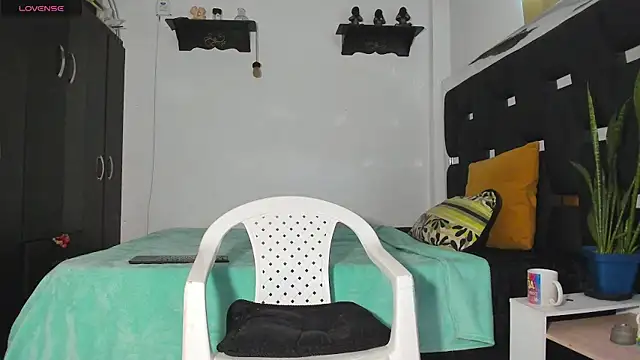 Snapshot of RyanRizzo chatting on 03-19-25, 12:45 RyanRizzo online show from 03-19-25, 12:45