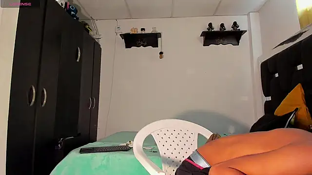 Snapshot of RyanRizzo chatting on 03-21-25, 02:51 RyanRizzo online show from 03-21-25, 02:51