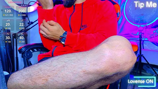 Snapshot of Rich_boy01 chatting on 03-11-26, 03:33 Rich boy01 online show from 03-11-26, 03:33