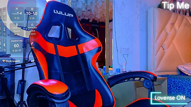 Snapshot of Rich_boy01 chatting on 03-05-26, 01:46 Rich boy01 online show from 03-05-26, 01:46