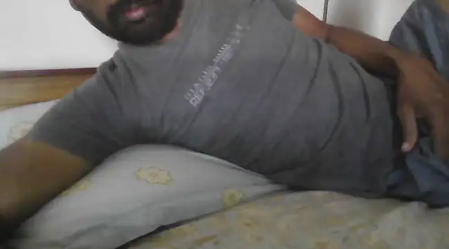 Snapshot of pushparajmodda chatting on 03-04-25, 03:44 pushparajmodda online show from 03-04-25, 03:44