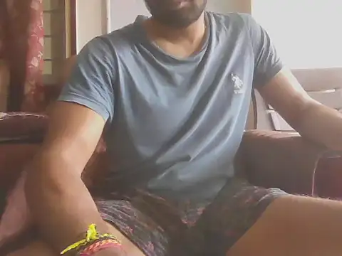 Snapshot of pushparajmodda chatting on 10-25-25, 03:28 pushparajmodda online show from 10-25-25, 03:28