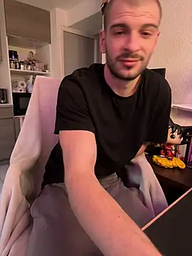 Greyoff online show from 03-03-25, 08:41