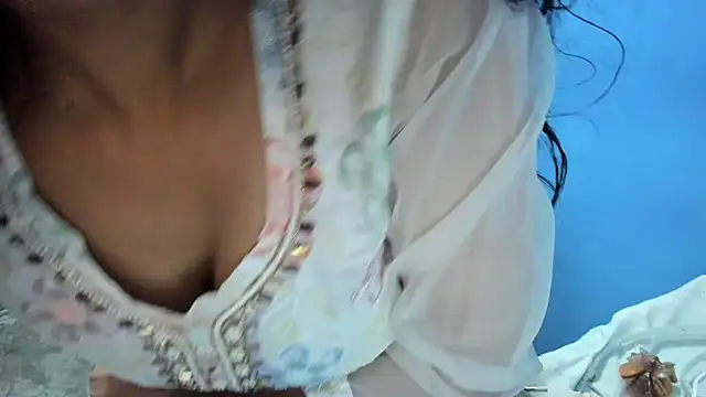 aarjulove online show from 10-02-25, 09:12