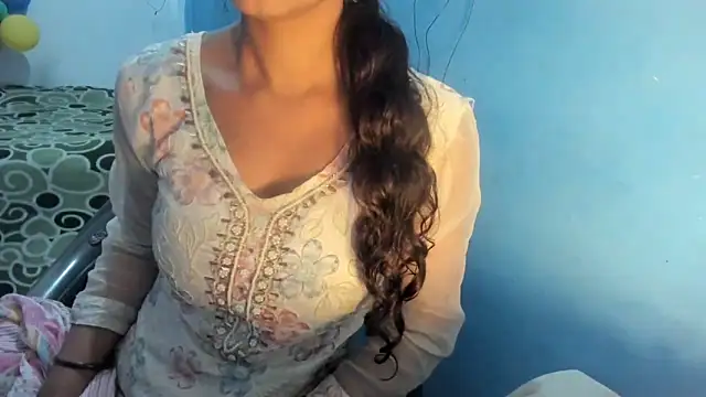 aarjulove online show from 02-19-26, 03:53