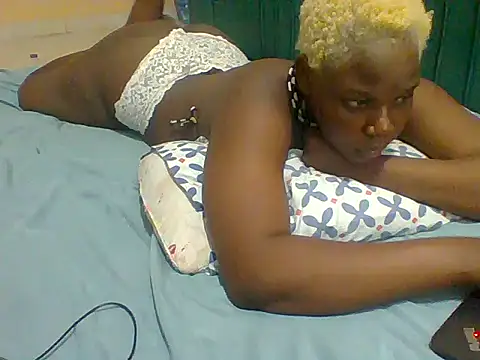 Bootylicious- online show from 09-15-25, 07:14