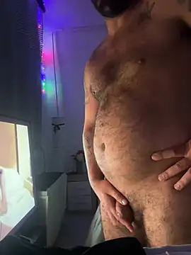 Snapshot of tikitaka97 chatting on 12-21-24, 01:58 tikitaka97 online show from 12-21-24, 01:58