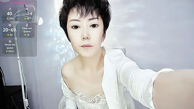 9ering-Er online show from 10-28-25, 09:03