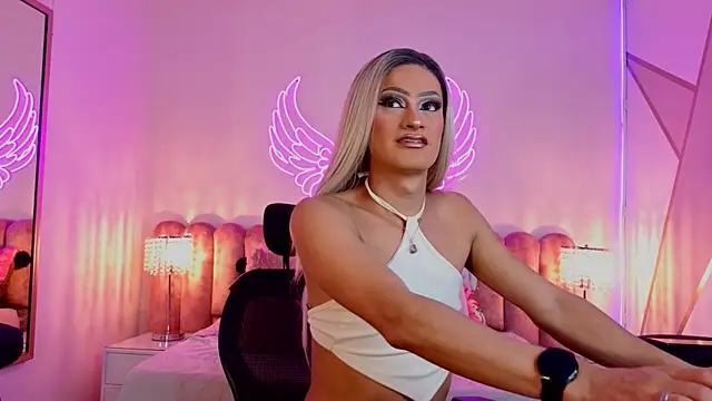  scarletmoore online show from 09-11-25, 08:25