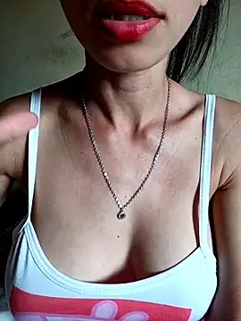 Nandasant09 online show from 09-28-25, 04:14