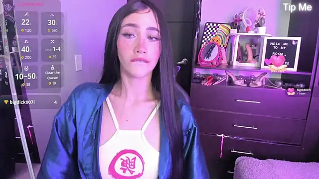 Emilytafur online show from 10-10-25, 08:09