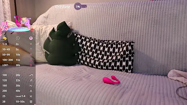 Snapshot of mari_moon_bunny chatting on 02-21-25, 06:15 mari moon bunny online show from 02-21-25, 06:15