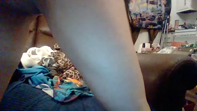 Snapshot of fantasymade69 chatting on 12-27-24, 11:28 fantasymade69 online show from 12-27-24, 11:28