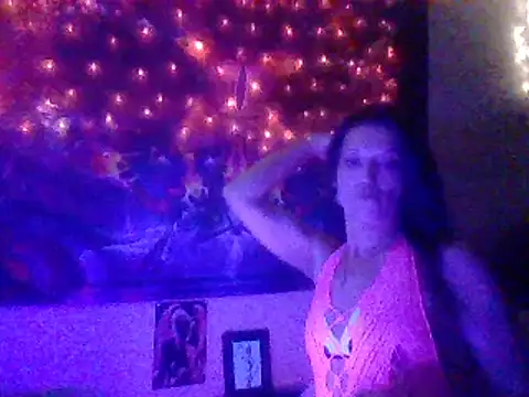 Snapshot of fantasymade69 chatting on 02-16-25, 05:04 fantasymade69 online show from 02-16-25, 05:04