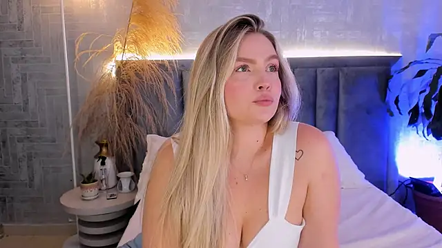 GaiaBaker online show from 12-22-25, 04:51