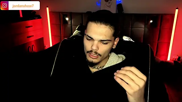 JordanShow online show from 10-19-25, 09:23