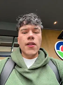 Logan smith1 online show from 10-20-25, 09:04