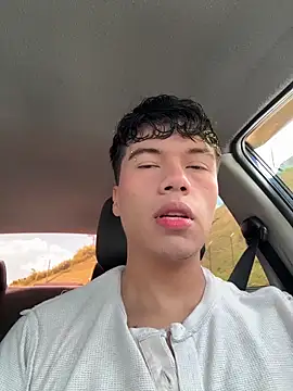 Logan smith1 online show from 10-15-25, 05:32