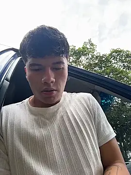 Logan smith1 online show from 11-23-25, 03:44