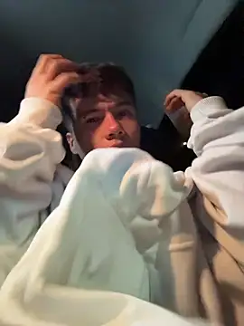 Logan smith1 online show from 04-03-26, 06:31