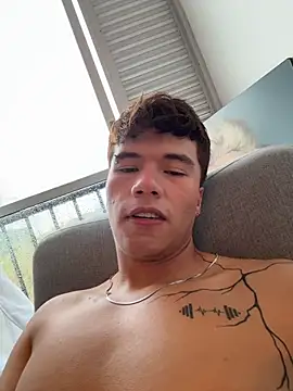 Logan smith1 online show from 01-10-26, 08:48