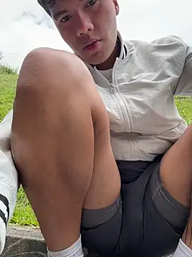 Logan smith1 online show from 11-29-25, 05:13