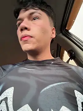 Logan smith1 online show from 10-17-25, 04:09