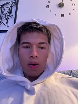 Logan smith1 online show from 03-22-25, 11:20