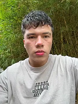 Logan smith1 online show from 05-28-26, 03:29