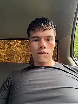 Logan smith1 online show from 05-08-26, 07:50