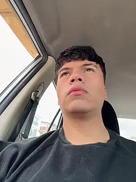 Logan smith1 online show from 10-28-25, 06:29