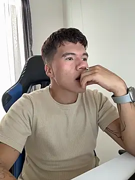 Logan smith1 online show from 02-28-26, 09:03