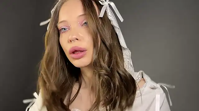 dollfromvenus online show from 12-13-24, 03:32