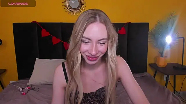 Diana Garrett online show from 02-25-26, 09:09