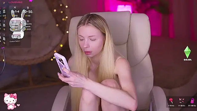 Snapshot of EviStar chatting on 04-13-26, 07:23 EviStar online show from 04-13-26, 07:23