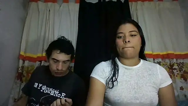 Snapshot of Bruno_Iris_sex chatting on 10-16-25, 03:15 Bruno Iris sex online show from 10-16-25, 03:15