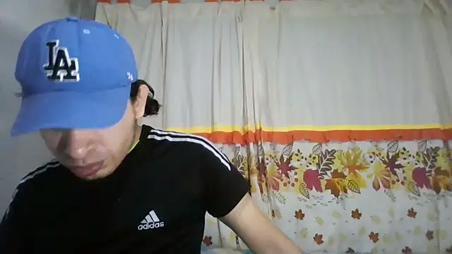 Bruno Iris sex online show from 12-21-25, 02:13