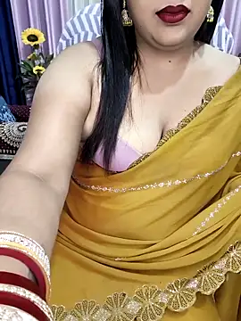 Cute-Raashii online show from 12-17-25, 09:42