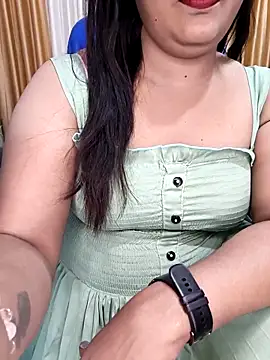 Cute-Raashii online show from 11-21-25, 12:42