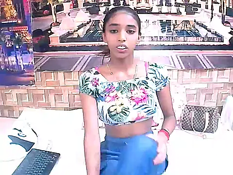 Snapshot of IndianSexySlender chatting on 03-20-25, 06:41 IndianSexySlender online show from 03-20-25, 06:41