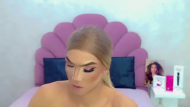 briana sex32 online show from 03-21-26, 04:14