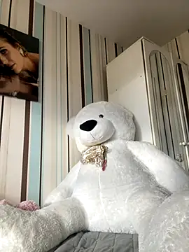 Liya my online show from 10-29-25, 10:58